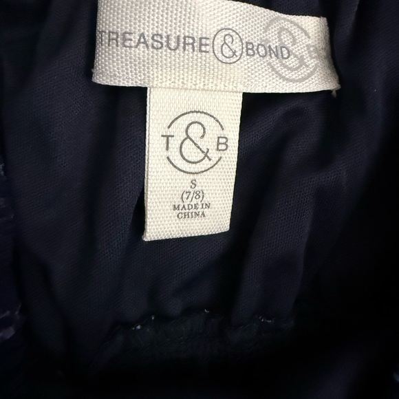 Size 7 Colorful Kids Clothing Set (6 Pieces) - Picture 3 of 9